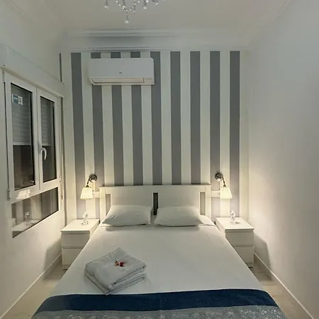 San Carlos Ii Apartment *