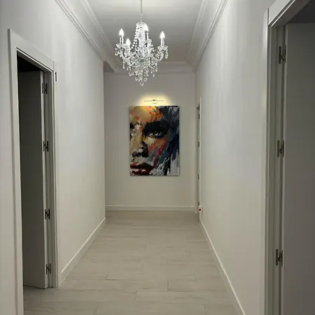 San Carlos Ii * لقنت